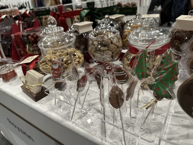 تجارب تذوق مميزة فى معرض المصممين والمصممات فى المنطقة الشرقية يوم 29 من ديسمبر 2025 ، المملكة العربية السعودية، إبراز الهوية والابتكار،  تفاعل مباشر مع الزوار ،  منصة إبداعية للأزياء والتصميم ،أجواء راقية داخل المعرض