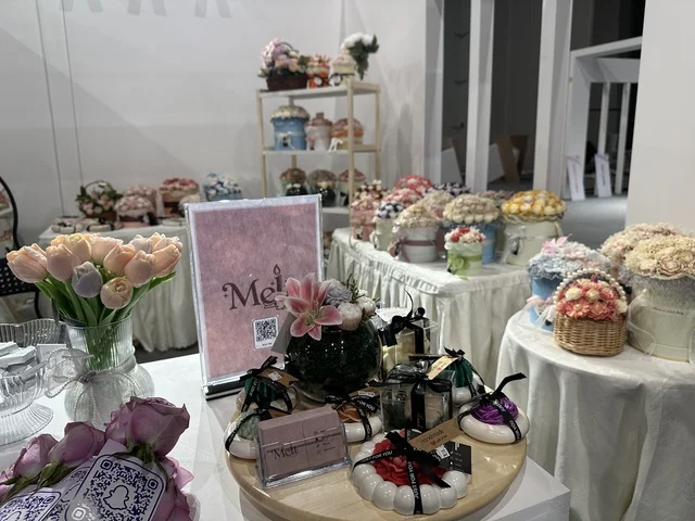 إبراز الهوية والابتكار، اجنحة متنوعة فى معرض المصممين والمصممات فى المنطقة الشرقية يوم 29 من ديسمبر 2025 ، المملكة العربية السعودية،  تفاعل مباشر مع الزوار ،  منصة إبداعية للأزياء والتصميم ،أجواء راقية داخل المعرض