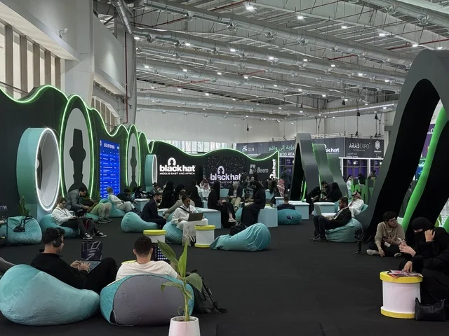 مؤتمر بلاك هات في مدينة الرياض في المملكة العربية السعودية من 2 ديسمبر حتى ٤ 2025 ، تحديات في مجالات متعددة اختراق الويب والهندسة العكسية والتحليل الجنائي والتشفير، نيل جائزة غينيس للأرقام القياسية في نسخة سابقة