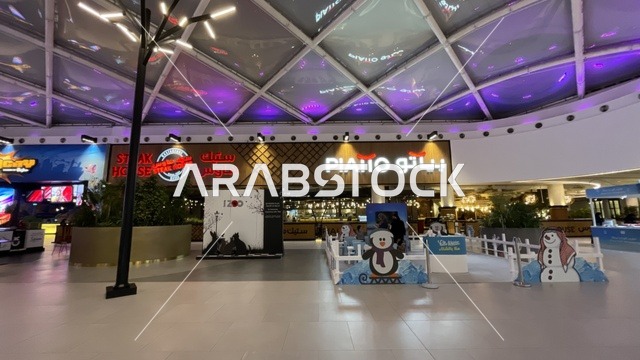 مطعم بياتو الإيطالي يُقدم  المأكولات الإيطالية الأصيلة ، مركز تسوق في حي الأصالة شمال مدينة جدة في المملكة العربية السعودية سبتمبر 2025 ، تجربة تسوق ووجهة ترفيهية متكاملة للعائلة، تصميم عصري وماركات عالمية ومحلية