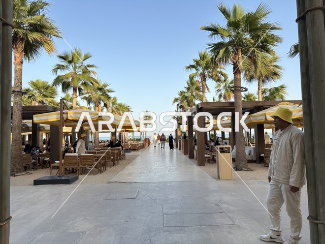 وجهة لتناول وجبة الإفطار بجانب البحر، سولت البحر وجهة ترفيهية وشاطئية عائلية تقع على طريق الكورنيش في الخبر في المملكة العربية السعودية، تجديدات إضافية وتطويرات في 3  يناير 2026، مكان صديق للحيوانات الأليفة