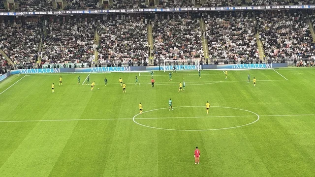 حماس الجمهور والمشجعين، فوز فريق الاهلي، مباراة الأهلي و النصر يوم 2 يناير 2026 في دوري روشن السعودي، ملعب مدينة الملك عبدالله الرياضية (الجوهرة المشعة) في جدة