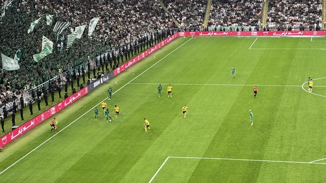 فوز فريق الاهلي، مباراة الأهلي و النصر يوم 2 يناير 2026 في دوري روشن السعودي، ملعب مدينة الملك عبدالله الرياضية (الجوهرة المشعة) في جدة