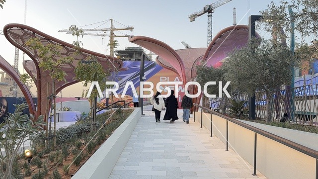 اكبر مشروع عملاق لمدينة ترفيهية تحمل علامة ستة أعلام التجارية في السعودية، أول منتزه ترفيهي لستة أعلام خارج أميركا الشمالية، مدينة 6 فلاجز القدية في ثاني يوم من الافتتاح 1 يناير 2026 ، استراتيجية رؤية السعودية 2030