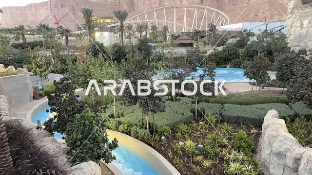 اكبر مشروع عملاق لمدينة ترفيهية تحمل علامة ستة أعلام التجارية في السعودية، أول منتزه ترفيهي لستة أعلام خارج أميركا الشمالية، مدينة 6 فلاجز القدية في ثاني يوم من الافتتاح 1 يناير 2026 ، استراتيجية رؤية السعودية 2030