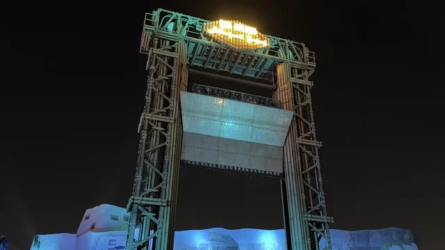 العاب الاطفال المسلية، اكبر مشروع عملاق لمدينة ترفيهية تحمل علامة ستة أعلام التجارية في السعودية، أول منتزه ترفيهي لستة أعلام خارج أميركا الشمالية، مدينة 6 فلاجز القدية في ثاني يوم من الافتتاح 1 يناير 2026 ، استراتيجية رؤية السعودية 2030