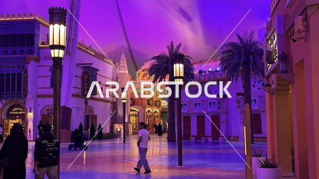 قضاء وقت ممتع مع العائلة، تجول الزوار في مدينة 6 فلاجز القدية في ثاني يوم من الافتتاح 1 يناير 2026 ، استراتيجية رؤية السعودية 2030، اكبر مشروع عملاق لمدينة ترفيهية تحمل علامة ستة أعلام التجارية في السعودية، أول منتزه ترفيهي لستة أعلام خارج أميركا الشمالية