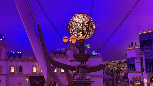 مدينة 6 فلاجز القدية في ثاني يوم من الافتتاح 1 يناير 2026 ، استراتيجية رؤية السعودية 2030، اكبر مشروع عملاق لمدينة ترفيهية تحمل علامة ستة أعلام التجارية في السعودية، أول منتزه ترفيهي لستة أعلام خارج أميركا الشمالية