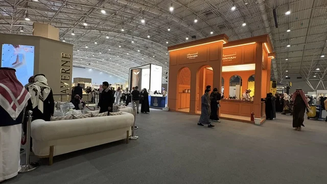 1767101491eefi7b201F