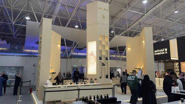 Laverne Perfume House at the Blue Oud and International Perfume Exhibition in Riyadh was held from December 2025 to January 2026 in the Kingdom of Saudi Arabia, offering a sensory experience that includes shopping and learning about the perfume industry, workshops, and major annual events.