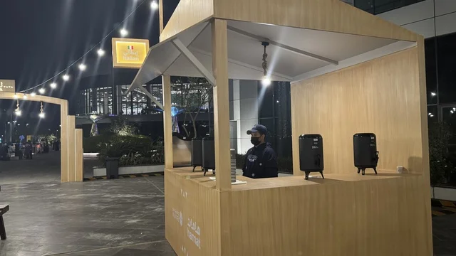 القسم الايطالي في فعالية لقمة بمدينة جدة في يناير 2026 ، الحلى والمخبوزات الحجازية العريقة ، تجربة تذوق فاخرة فى المملكة العربية السعودية، جو عائلي وشعبي، تذوق نكهة الطعام المحلي التقليدي