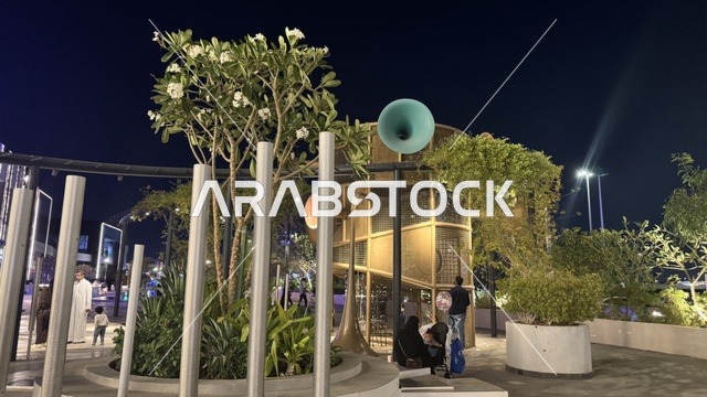 تجربة تذوق فاخرة فى المملكة العربية السعودية، فعالية لقمة بمدينة جدة في يناير 2026 ، الحلى والمخبوزات الحجازية العريقة ، جو عائلي وشعبي، تذوق نكهة الطعام المحلي التقليدي