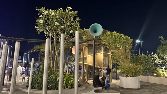 تجربة تذوق فاخرة فى المملكة العربية السعودية، فعالية لقمة بمدينة جدة في يناير 2026 ، الحلى والمخبوزات الحجازية العريقة ، جو عائلي وشعبي، تذوق نكهة الطعام المحلي التقليدي