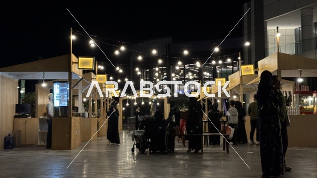 تجربة تذوق فاخرة فى المملكة العربية السعودية، فعالية لقمة بمدينة جدة في يناير 2026 ، الحلى والمخبوزات الحجازية العريقة ، جو عائلي وشعبي، تذوق نكهة الطعام المحلي التقليدي