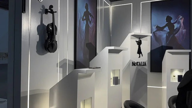 White walls with lighting lines, a sensory experience that includes shopping and learning about the perfume industry and workshops, the Blue Oud and International Perfume Exhibition in Riyadh was held from December 2025 to January 2026 in the Kingdom of Saudi Arabia, major annual events.