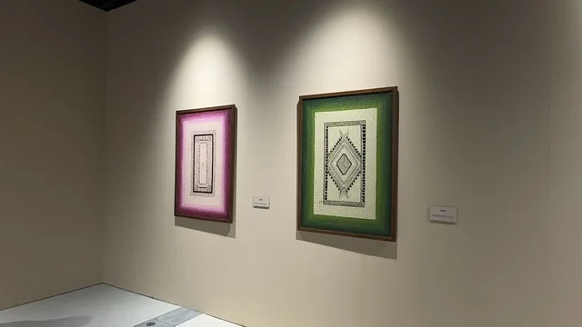 A joint art exhibition, performing and musical arts reflecting cultural and civilizational exchange, an event between two cultures (Saudi Arabia and China) at the Al-Malfa Hall in the city of Misk, Riyadh, on December 24, 2025, Chinese street experience, joint art exhibition, live artistic performances.