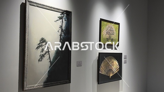 فنون أدائية وموسيقية تعكس التبادل الثقافي والحضاري ، تجربة بصرية متكاملة، معرض فني مشترك ، فعالية بين ثقافتين (السعودية والصين) في قاعة  الملفى بمدينة مسك بالرياض يوم 24 ديسمبر 2025  ، تجربة الشارع الصيني، عروض فنية حية