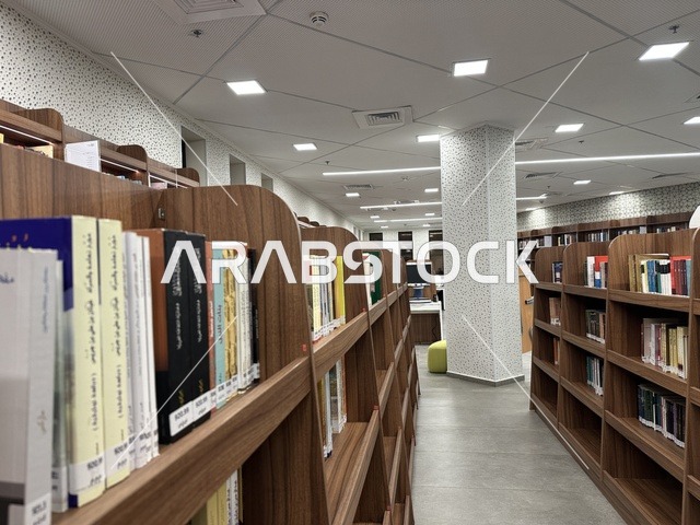 مكتبة الدمام العامة ،معلم ثقافي ومعرفي يعزز الإبداع والفنون، بيت الثقافة فى الدمام بالمنطقة الشرقية، المملكة العربية السعودية، فعاليات ثقافية ومجتمعية متنوعة،  مساحات للمعارض وورش العمل ، أنشطة تعليمية وتفاعلية لجميع الفئات، بيئة ملهمة تجمع الثقافة والمعرفة والفن.