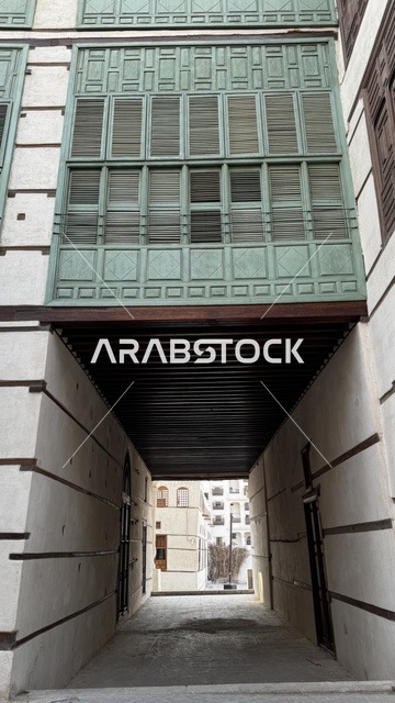 مبنى ذا طابع تقليدي أو تراثي، الفنون المعمارية في المدينة التاريخية في جدة، الحارات والتصاميم الشعبية، الأماكن السياحية في المملكة العربية السعودية، المباني الأثرية القديمة، مشاريع إعادة إحياء المنطقة