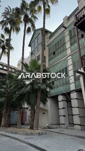 مبنى ذا طابع تقليدي أو تراثي، الفنون المعمارية في المدينة التاريخية في جدة، الحارات والتصاميم الشعبية، الأماكن السياحية في المملكة العربية السعودية، المباني الأثرية القديمة، مشاريع إعادة إحياء المنطقة