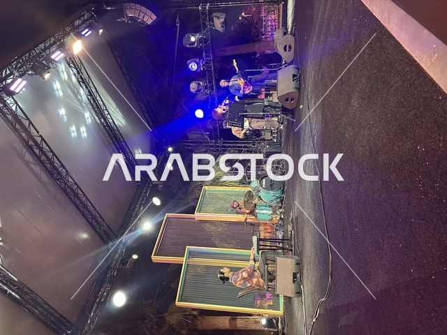 عرض موسيقي غنائي  فى مهرجان للطعام فى حدائق إثراء الخارجية بالظهران، الشرقية ، المملكة العربية السعودية، يوم 28 من ديسمبر 2025 ،  تجربة تذوق عالمية ، جلسات خارجية ممتعه، مطاعم دولية ومحلية ، أجواء عائلية وترفيهية