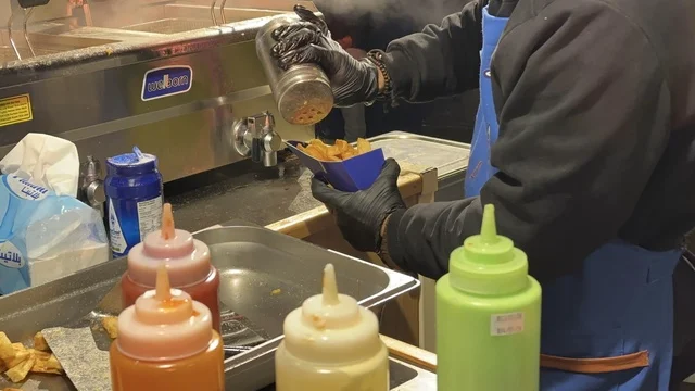 A global tasting experience at a food festival in the Ithra outdoor gardens in Dhahran, Eastern Province, Saudi Arabia, on December 28, 2025, enjoyable outdoor sessions, international and local restaurants, family-friendly and entertaining atmosphere.