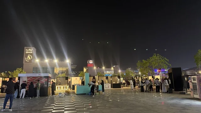 1768474534HoxYQNbDln