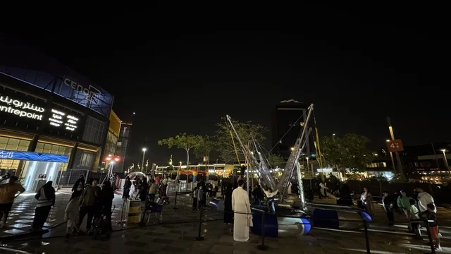 عرض موسيقي حي وأجواء مليئة بالحياة، فعالية تكوة في جدة في المملكة العربية السعودية  17 يناير 2026،  تجربة شتوية تجمع بين الترفيه، التسوق، والمطاعم، تشمل الفعالية عرض موسيقي حي وفرق استعراضية متجولة،  مخصصة لجميع أفراد العائلة