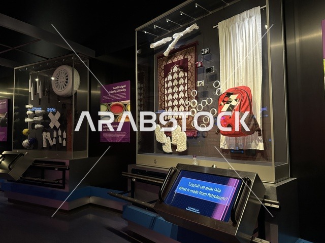 فعالية تفاعلية تسلط الضوء على مصادر الطاقة والتقنيات الحديثة، معرض الطاقة فى مركز الملك عبدالعزيز الثقافي العالمي ( إثراء ) بالظهران ، المنطقة الشرقية، المملكة العربية السعودية، يوم 19 من يناير 2026 ،  معروضات تعليمية وتجارب علمية مبتكرة، محتوى تعريفي يربط بين الاستدامة والابتكار، أجواء ثقافية ملهمة تناسب جميع الفئات.