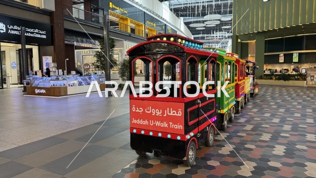 قطار يووك جدة ، وجهة حضرية متكاملة للمشي والترفيه والتسوق، يو ووك فى مدينة جدة، المملكة العربية السعودية، ممشى مفتوح بتصميم عصري، مطاعم ومقاهي عالمية ومحلية، علامات تجارية متنوعة ، فعاليات موسمية وأنشطة ترفيهية، جلسات خارجية ومساحات اجتماعية، أجواء عائلية وشبابية نابضة بالحياة.