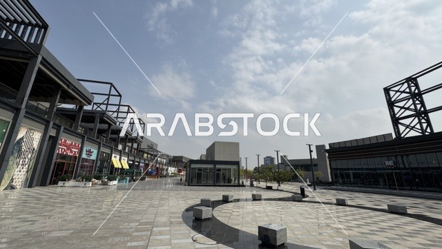 وجهة حضرية متكاملة للمشي والترفيه والتسوق، مجمع يو ووك فى مدينة جدة، المملكة العربية السعودية، 15 من  فبراير 2024، ممشى مفتوح بتصميم عصري، مطاعم ومقاهي عالمية ومحلية، علامات تجارية متنوعة ، التصميم الخارجي لمبنى مول سينومي ،  جلسات خارجية ومساحات اجتماعية، أجواء عائلية وشبابية نابضة بالحياة.