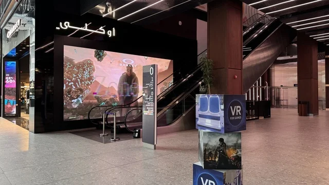 علامة تجارية محلية بمنطقة اليو ووك فى مدينة جدة، المملكة العربية السعودية، يوم 15 من فبراير 2024 ،  مطاعم ومقاهي عالمية ومحلية، وجهة حضرية متكاملة للمشي والترفيه والتسوق، علامات تجارية متنوعة ، فعاليات موسمية وأنشطة ترفيهية،أجواء عائلية وشبابية نابضة بالحياة.