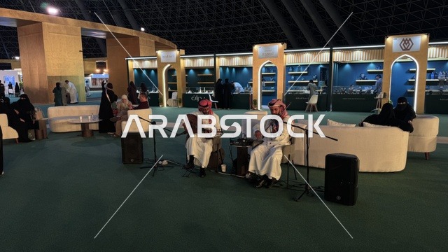 عرض موسيقي حي امام احدي المطاعم في معرض الذهب والمجوهرات بمدينة جدة، المملكة العربية السعودية، يوم 12 من يناير 2026 ، فعالية تجارية متخصصة تجمع أبرز دور الذهب والمجوهرات، مشاركة علامات تجارية محلية وعالمية ، أحدث صيحات المشغولات الذهبية والأحجار الكريمة ، أجواء راقية وتجربة تسوق مميزة لعشاق الفخامة.