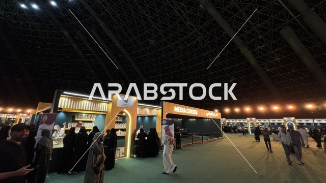 Visitors gathered at the Gold and Jewelry Exhibition in Jeddah, Saudi Arabia, on January 12, 2026, a specialized commercial event that brings together the most prominent gold and jewelry houses, featuring local and international brands, the latest trends in gold crafts and gemstones, an upscale atmosphere, and a unique shopping experience for luxury enthusiasts.