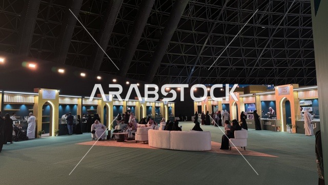Visitors gathered at the Gold and Jewelry Exhibition in Jeddah, Saudi Arabia, on January 12, 2026, a specialized commercial event that brings together the most prominent gold and jewelry houses, featuring local and international brands, the latest trends in gold crafts and gemstones, an upscale atmosphere, and a unique shopping experience for luxury enthusiasts.