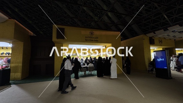 علامة تجارية محلية بمعرض الذهب والمجوهرات فى مركز جدة سوبردوم ، مدينة جدة، المملكة العربية السعودية، يوم 12 من يناير 2026 ، فعالية تجارية متخصصة تجمع أبرز دور الذهب والمجوهرات، أحدث صيحات المشغولات الذهبية والأحجار الكريمة ،  أجواء راقية وتجربة تسوق مميزة لعشاق الفخامة.