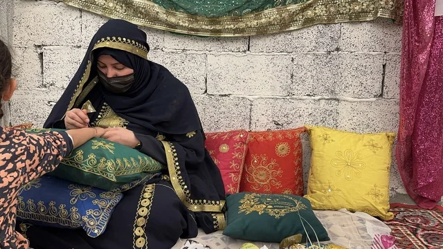 رسم الحنة للأطفال، تجربة تسوق مابين عبق الزمان وأصالة المكان، فعالية حياة زمان في المنطقة الشرقية الدمام خلال شهر يناير 2026 في المملكة العربية السعودية، ملامح الماضي وحياة القديمة من خلال أجواء تراثية