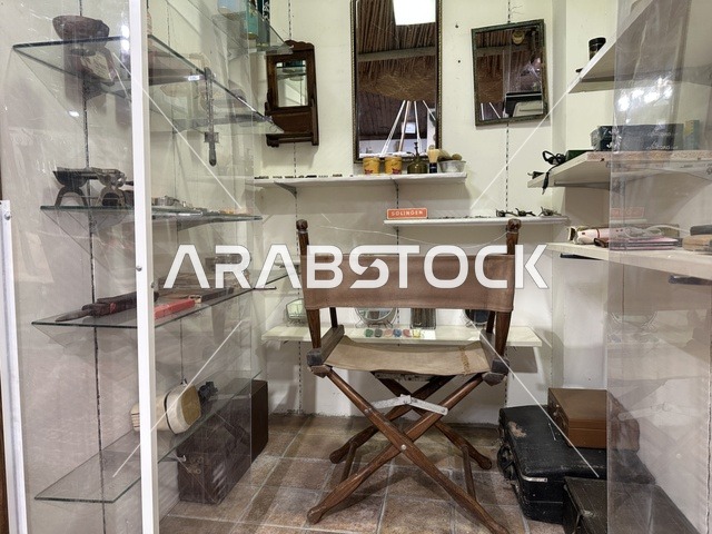 Documentation of handicrafts and Saudi identity at the Al-Falwah and Al-Jawhara Museum in the Al-Nuzha neighborhood of Dammam, Eastern Province, Kingdom of Saudi Arabia, on February 21, 2018. A distinctive educational and tourist destination, featuring halls for showcasing Saudi heritage, classic cars, a heritage and cultural landmark displaying the history of traditional clothing and jewelry, and Islamic art.