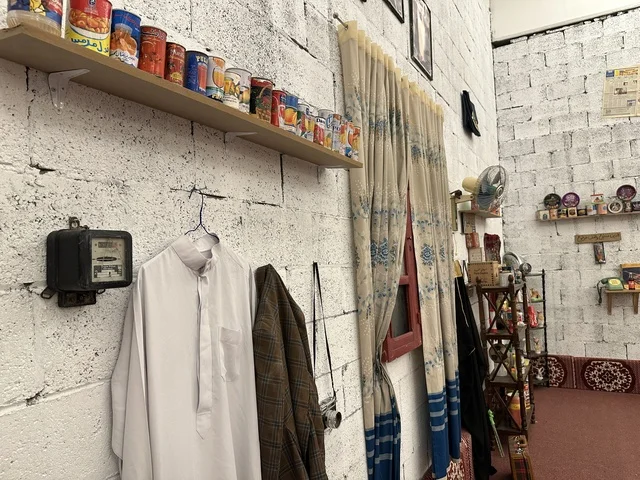 عرض ادوات الزمن القديم، استذكار الحياة القديمة في فعالية حياة زمان في أسواق الحياة بلازا في مدينة الدمام بالمنطقة الشرقية 9 يناير 2026 ، محاكاة تفاصيل الحياة القديمة ونمط حياة الأجداد، فعالية تراثية في فصل الشتاء