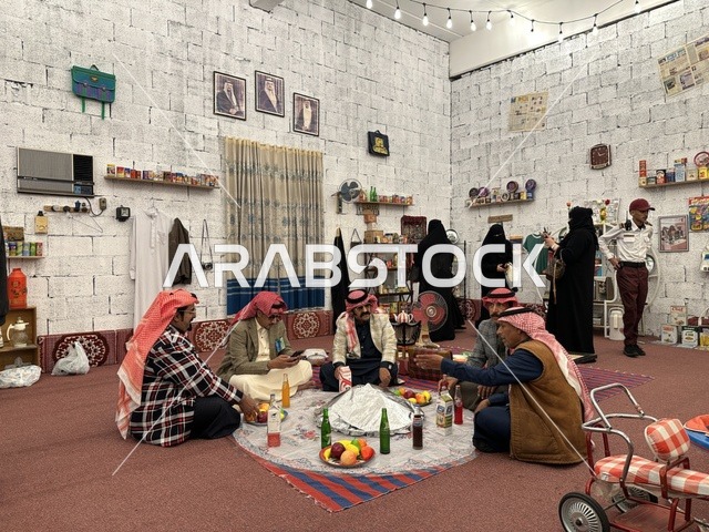 Recalling old life in the "Life of the Past" event at Hayat Plaza in Dammam City, Eastern Province, on January 9, 2026, simulating the details of old life and the lifestyle of ancestors, a heritage event in winter.