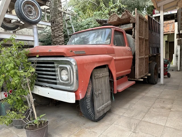 A heritage and cultural landmark, the Al-Falwa and Al-Jawhara Museum in the Al-Nuzha neighborhood of Dammam, Eastern Province, Saudi Arabia, opened on February 21, 2018. A distinctive educational and tourist destination, it documents Saudi handicrafts and identity, the history of traditional clothing and jewelry, Saudi heritage, and Islamic art.