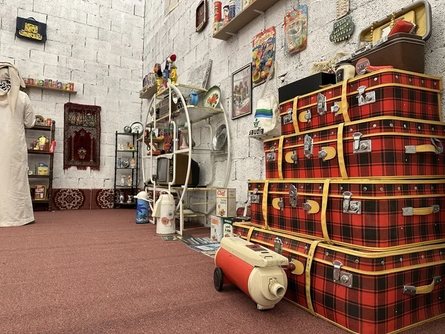 ذكرى جيل الطيبين، فعالية تراثية في فصل الشتاء، فعالية حياة زمان في أسواق الحياة بلازا في مدينة الدمام بالمنطقة الشرقية 9 يناير 2026 ، محاكاة تفاصيل الحياة القديمة ونمط حياة الأجداد