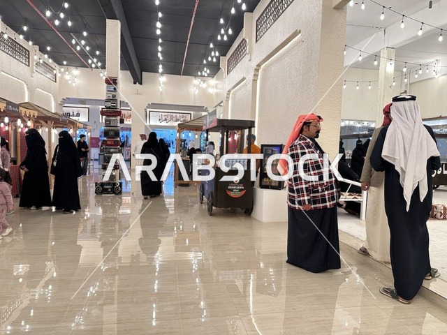 A heritage event in winter, the Al-Tayebin Museum at the "Life of the Past" event in the Life Plaza markets in Dammam city, Eastern Province, on January 9, 2026, simulating the details of ancient life and the lifestyle of the ancestors.