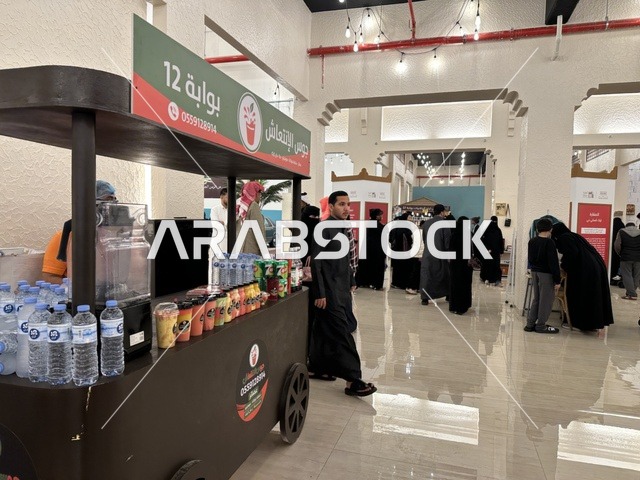 A heritage event in winter, the Al-Tayebin Museum at the "Life of the Past" event in the Life Plaza markets in Dammam city, Eastern Province, on January 9, 2026, simulating the details of ancient life and the lifestyle of the ancestors.