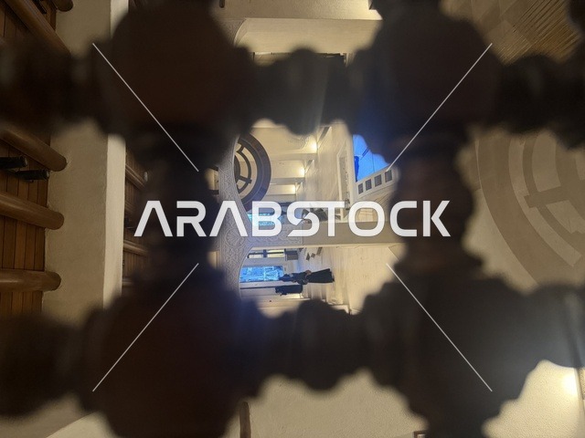 عرض مقتنيات نادرة تحكي قصة البحر الأحمر التاريخية، استكشاف تاريخ المنطقة، متحف البحر الأحمر في جدة في مبنى باب البنط التاريخي بجدة التاريخية 17  يناير 2026 ، معلم ثقافي حديث