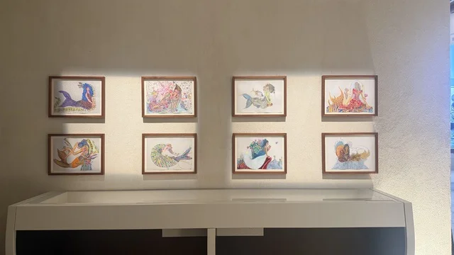 رسم فني يدوي للكائنات البحرية، عرض مقتنيات نادرة تحكي قصة البحر الأحمر التاريخية، استكشاف تاريخ المنطقة، متحف البحر الأحمر في جدة في مبنى باب البنط التاريخي بجدة التاريخية 17  يناير 2026 ، معلم ثقافي حديث