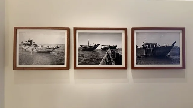 عرض صور قديمة نادرة للملاحة البحرية في متحف البحر الأحمر في جدة في مبنى باب البنط التاريخي بجدة التاريخية 17  يناير 2026 ، معلم ثقافي حديث ، عرض مقتنيات نادرة تحكي قصة البحر الأحمر التاريخية، استكشاف تاريخ المنطقة