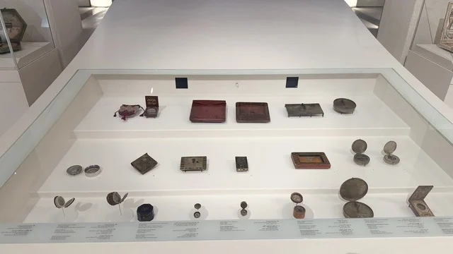 A cultural experience and a journey through time to explore the interaction of civilizations, the Red Sea Museum in Jeddah in the historic Bab Al-Bont building in historic Jeddah on January 17, 2026, a modern cultural landmark, showcasing rare artifacts that tell the historical story of the Red Sea.