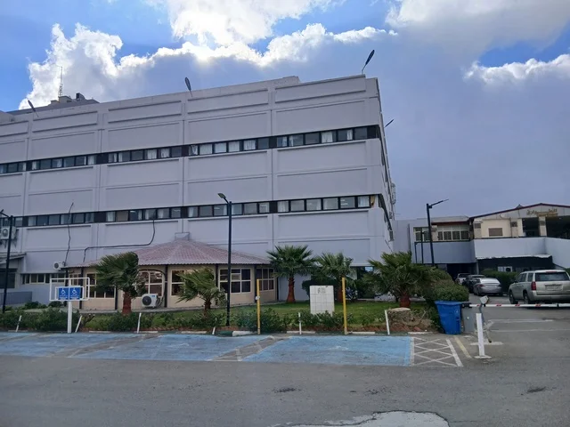 طريق مستشفى الملك فهد في الباحة، المراكز الصحية والمستشفيات وأماكن العناية بالمرضى, في المملكة العربية السعودية، تهيئة وتجهيز المدن في الجبال والقمم والمرتفعات الصخرية، الرعاية الطبية في المنطقة الجبلية