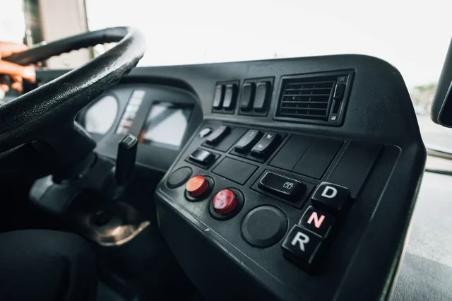 Makkah Transport Buses, a luxury bus with a modern design in Makkah, a transportation stop during the day, providing transportation for citizens in the Kingdom of Saudi Arabia.